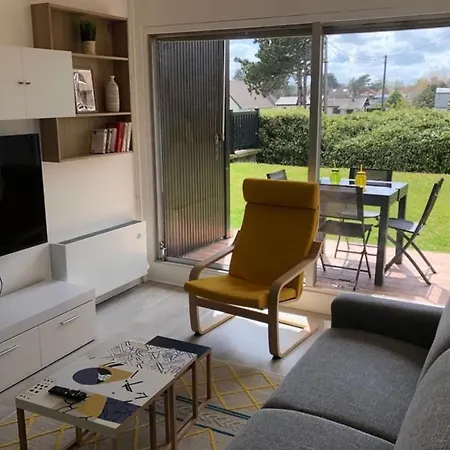 Beautiful Apartment With Garden Cabourg Exterior photo