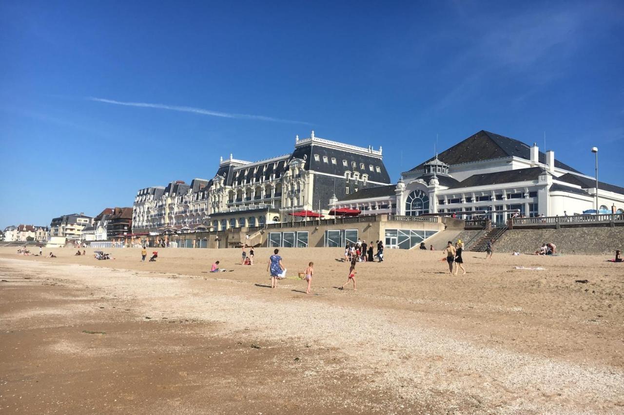 Beautiful With Garden Cabourg